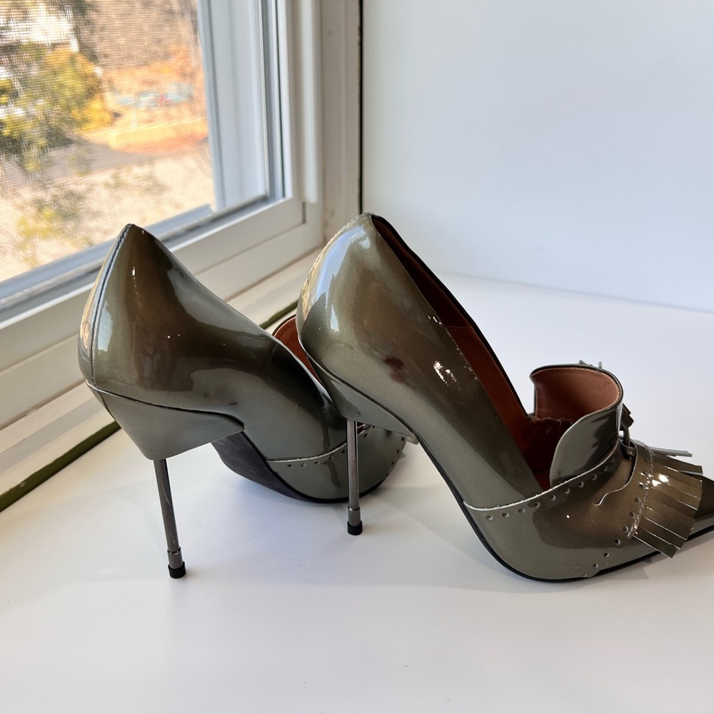 Kurt Geiger London Bond Women's Gray Tassel Heels 37 - Picture 4 of 16